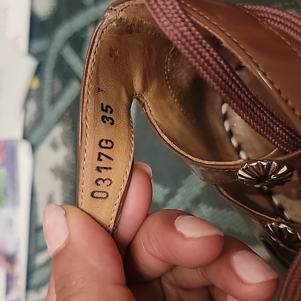 Shoes - Picture 3 of 5